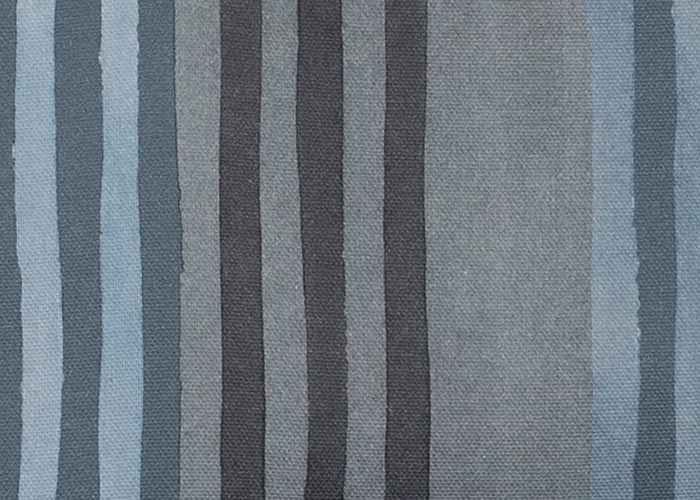 BE210 Tissa Hochlehner, dänisches Design, Streifen in Blautönen aus 75& Baumwolle / 25% Polyester